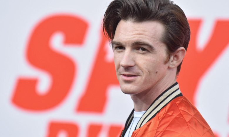 Drake Bell 'Beni Terk Eden Casus'un Los Angeles Galasında